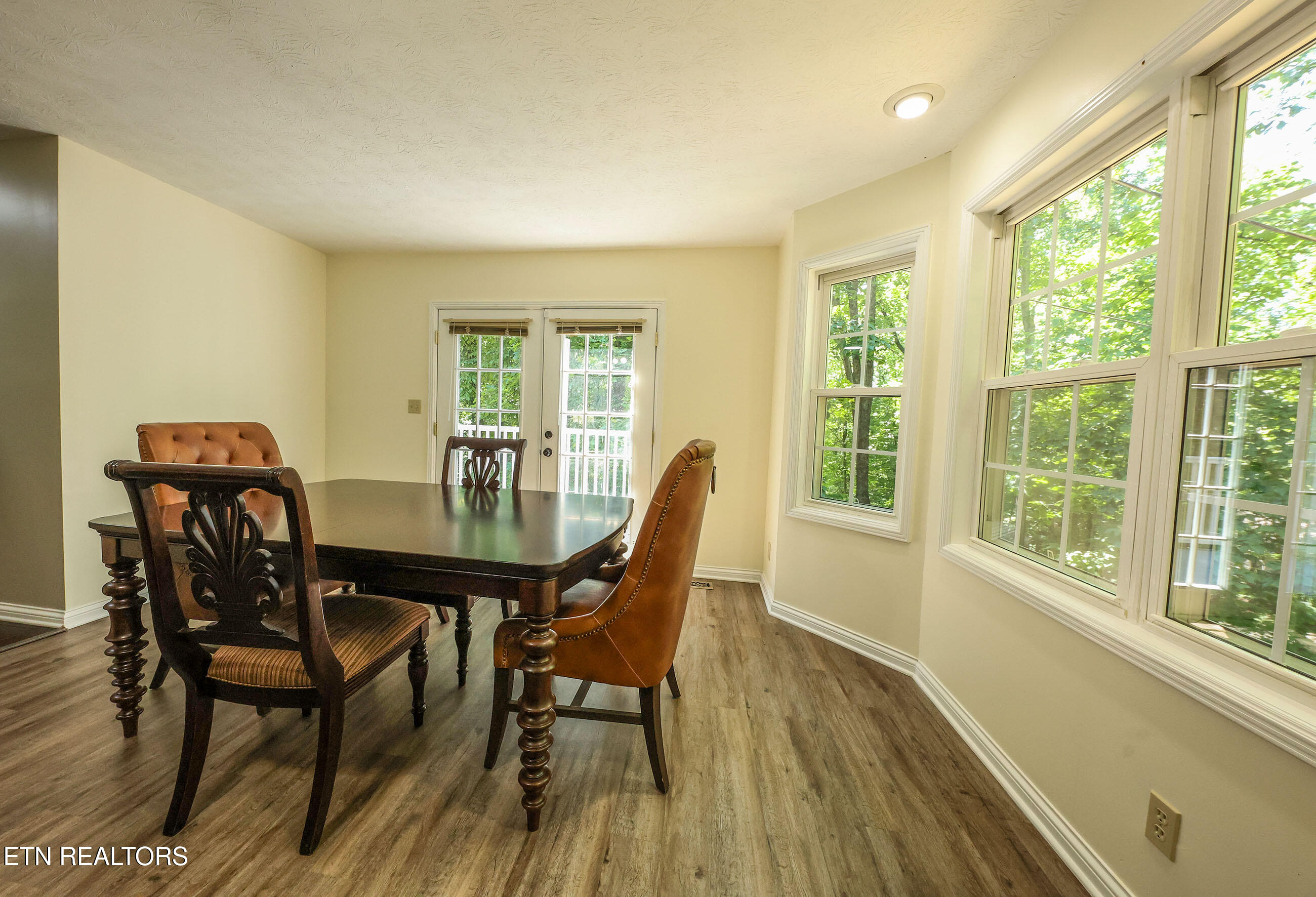 132 Timbercrest Drive Oak Ridge, TN 37830 - Photo 33 of 60 14T179A3574 copy