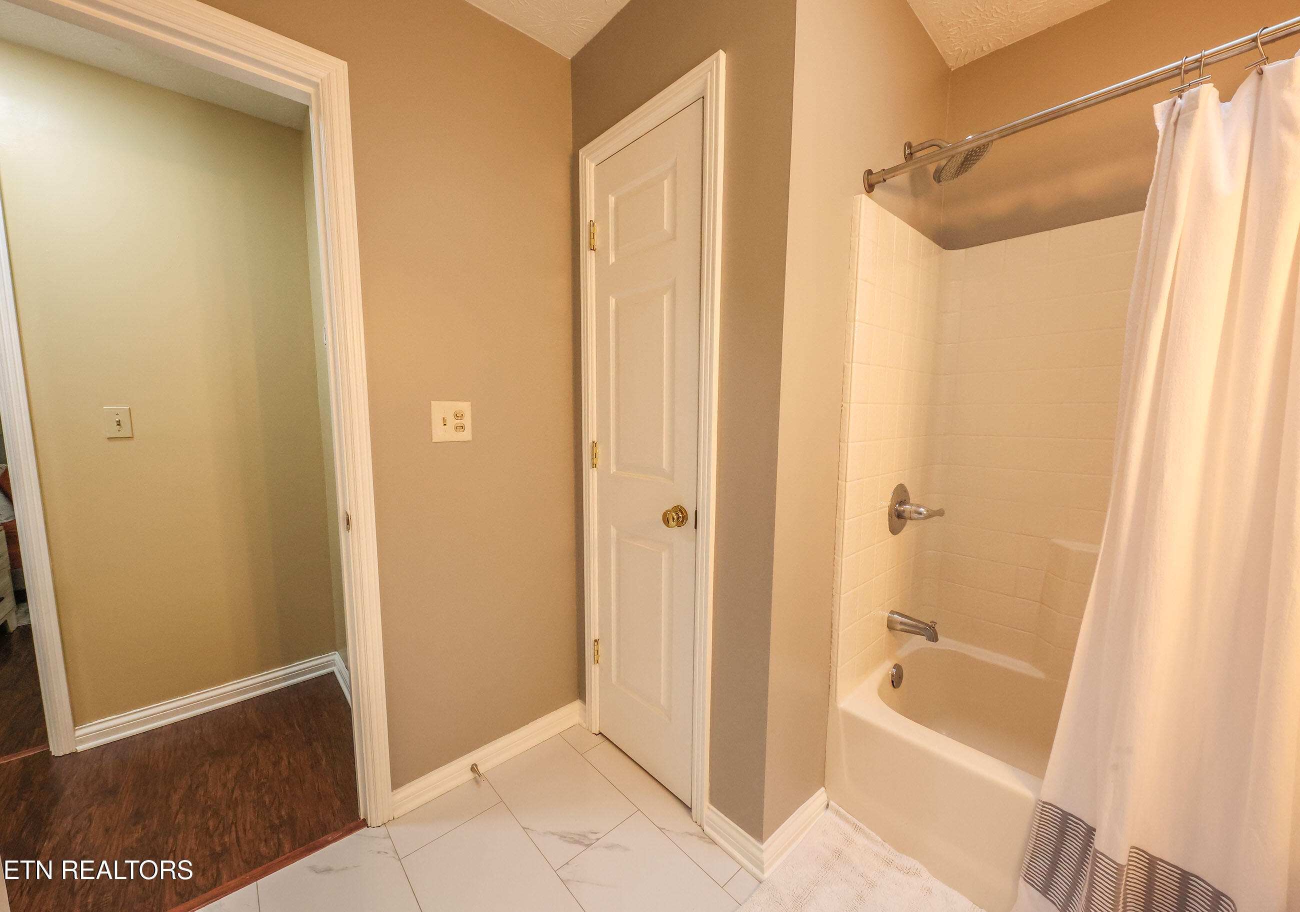 132 Timbercrest Drive Oak Ridge, TN 37830 - Photo 51 of 60 34T179A3680 copy