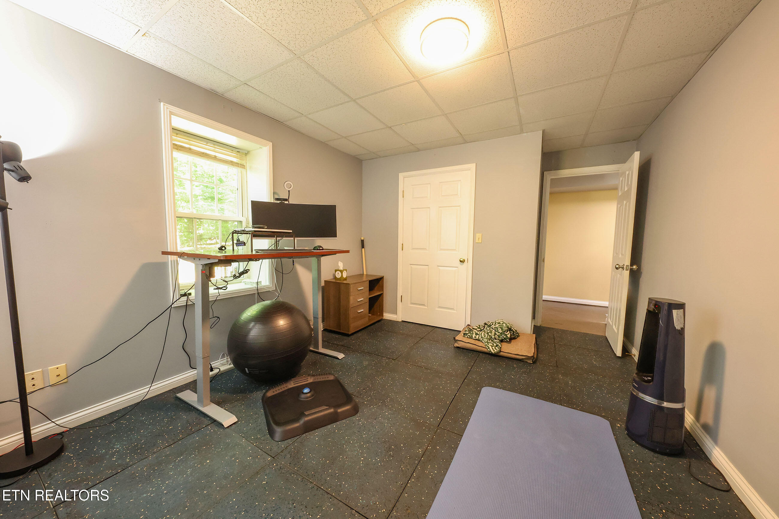 132 Timbercrest Drive Oak Ridge, TN 37830 - Photo 56 of 60 40T179A3709 copy