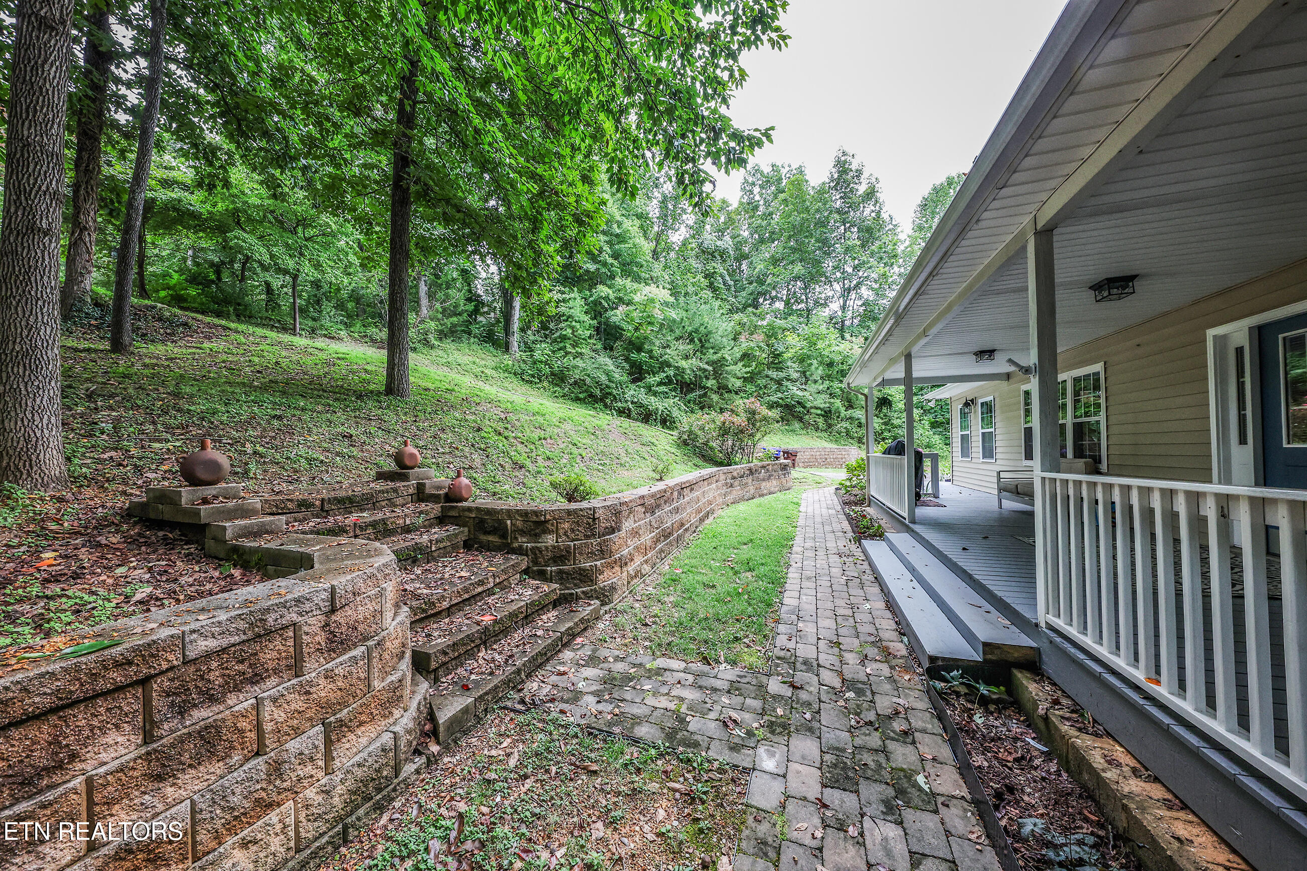 132 Timbercrest Drive Oak Ridge, TN 37830 - Photo 9 of 60 t10179A3988 copy