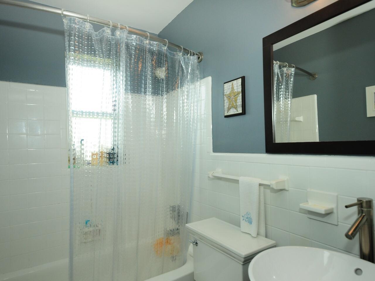 920 Firetree Road North Palm Beach, FL 33408 - Photo 16 of 17 image.jpg