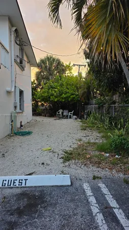 $1,600 | 609 Northeast 6th Court, Unit D, Boynton Beach, FL 33435