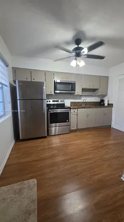 $1,600 | 609 Northeast 6th Court, Unit D, Boynton Beach, FL 33435