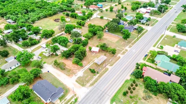 $65,000 | 1503 Conrad Hilton Boulevard, Cisco, TX 76437