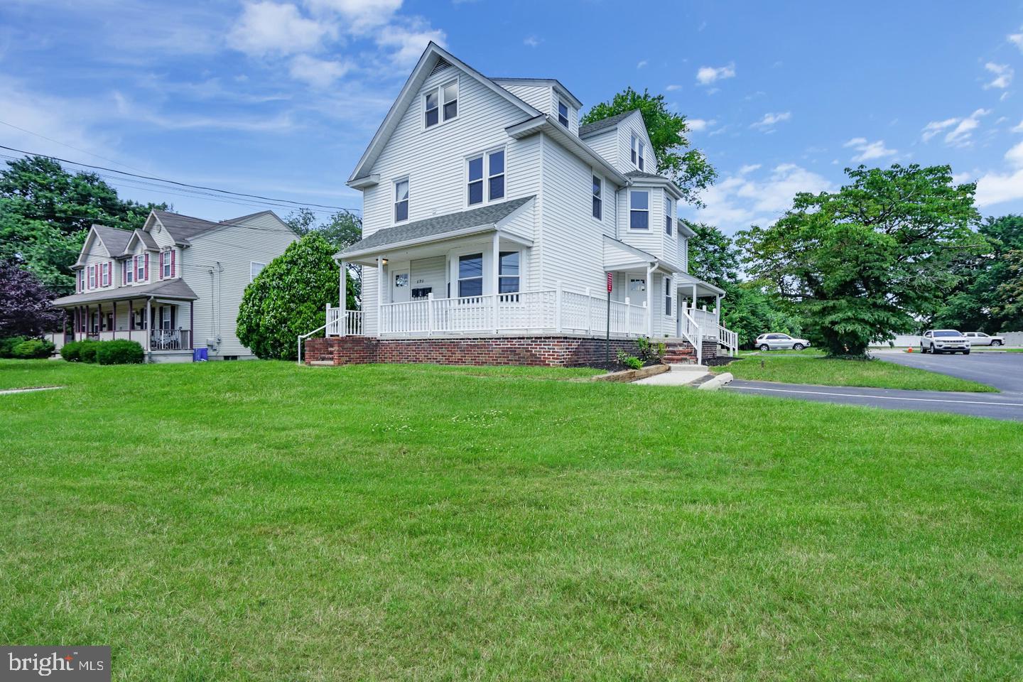 121 East Browning Road, Unit 2 Bellmawr, NJ 08031 - Photo 19 of 23 Charming home with spacious yard.