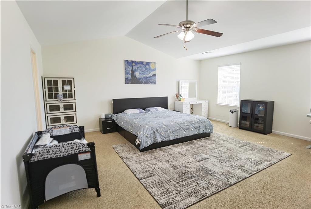346 Sapphire Road Burlington, NC 27215 - Photo 5 of 13