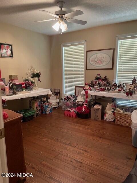 187 Bateman Lane Gray, GA 31032 - Photo 8 of 27 a view of a room with gym equipment