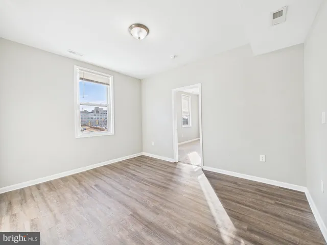 $1,460 | 300 West Chesapeake Avenue, Unit 4, Towson, MD 21204