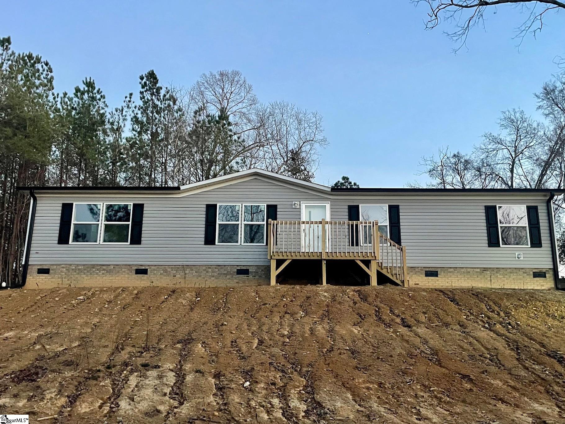 151 Plantation Trail Pacolet, SC 29372 - Photo 2 of 27