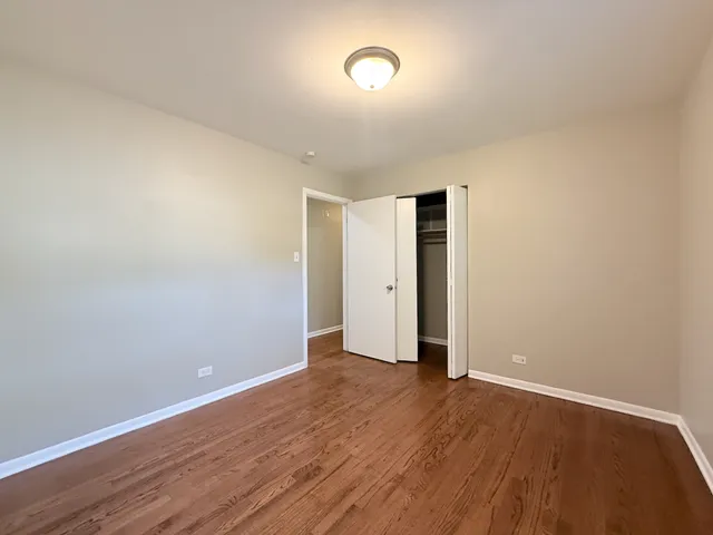 $307,000 | 1041 Coach Road, Homewood, IL 60430