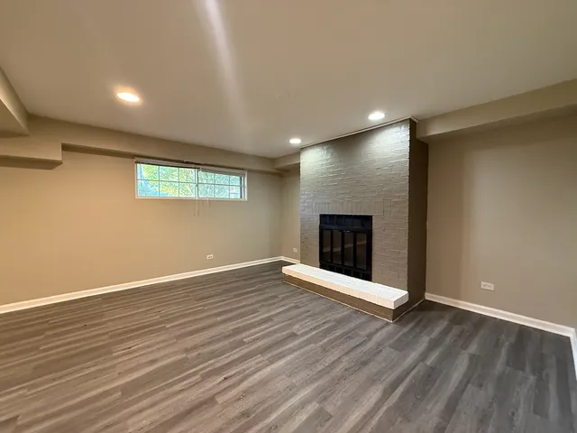 $307,000 | 1041 Coach Road, Homewood, IL 60430