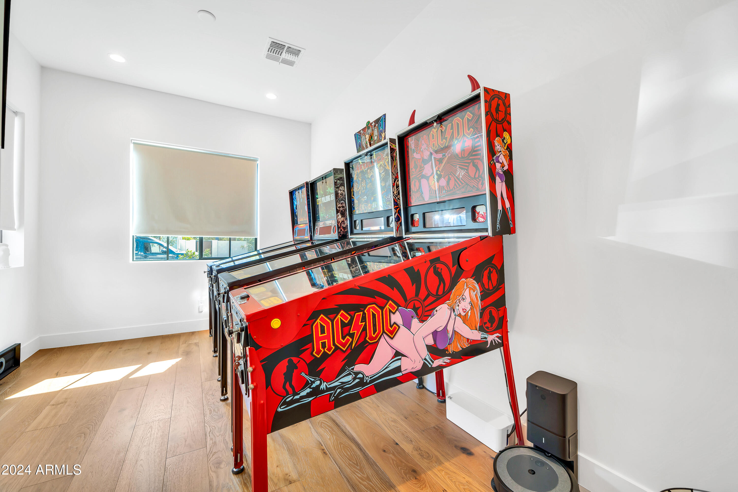 7240 North 13th Lane Phoenix, AZ 85021 - Photo 37 of 69 First Floor Bedroom