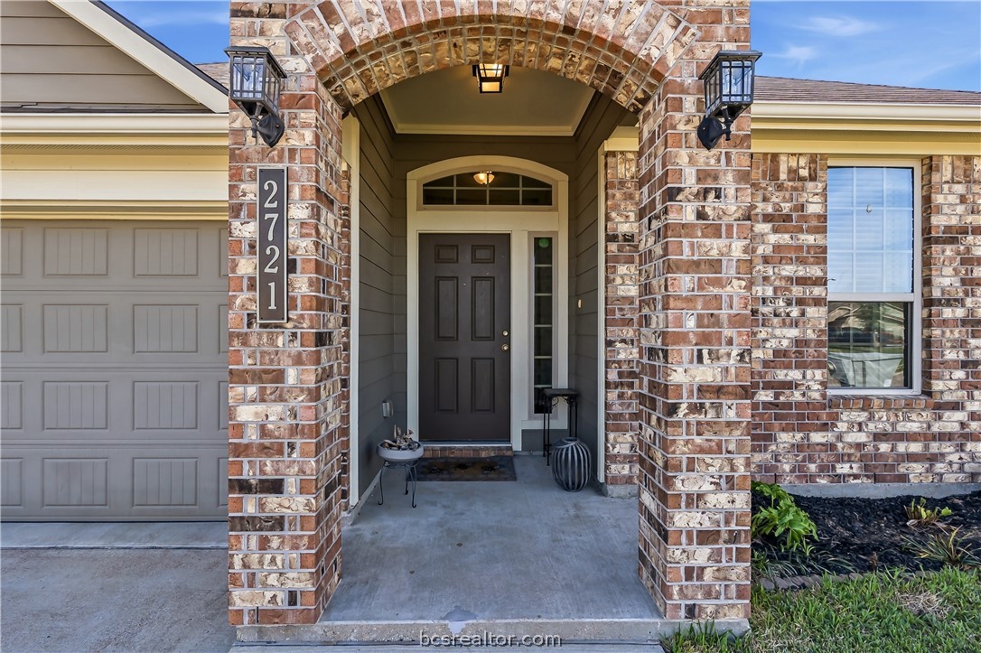 2721 Porter's Way Bryan, TX 77803 - Photo 1 of 17