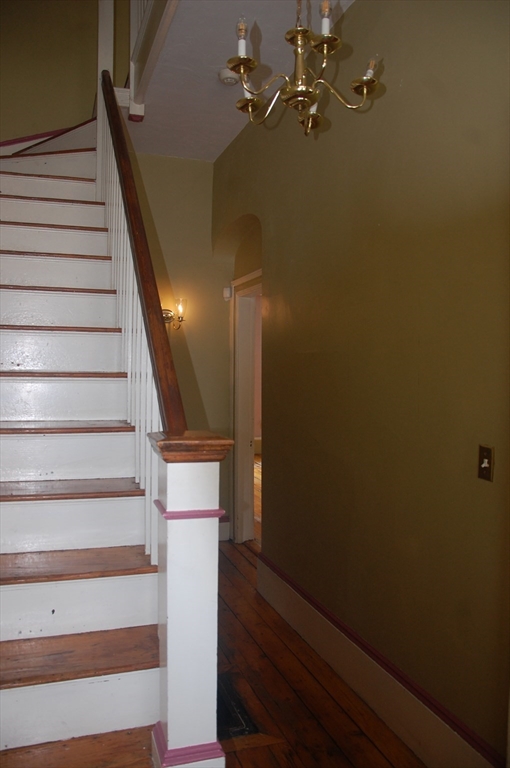36 Highland Street Boston, MA 02119 - Photo 4 of 17