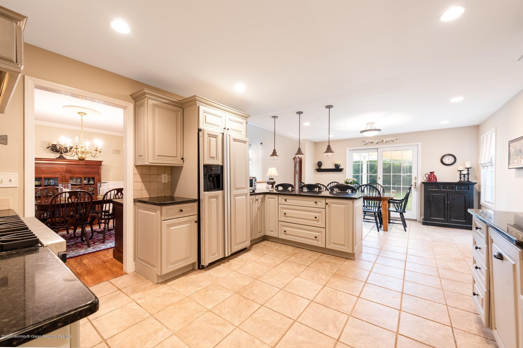 15 Harvard Road Fair Haven, NJ 07704 - Photo 8 of 26 Bright and Open