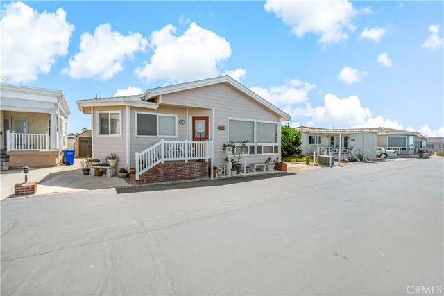 $1,600,000 | 6536 Oceanview Drive, Unit T, Carlsbad, CA 92011