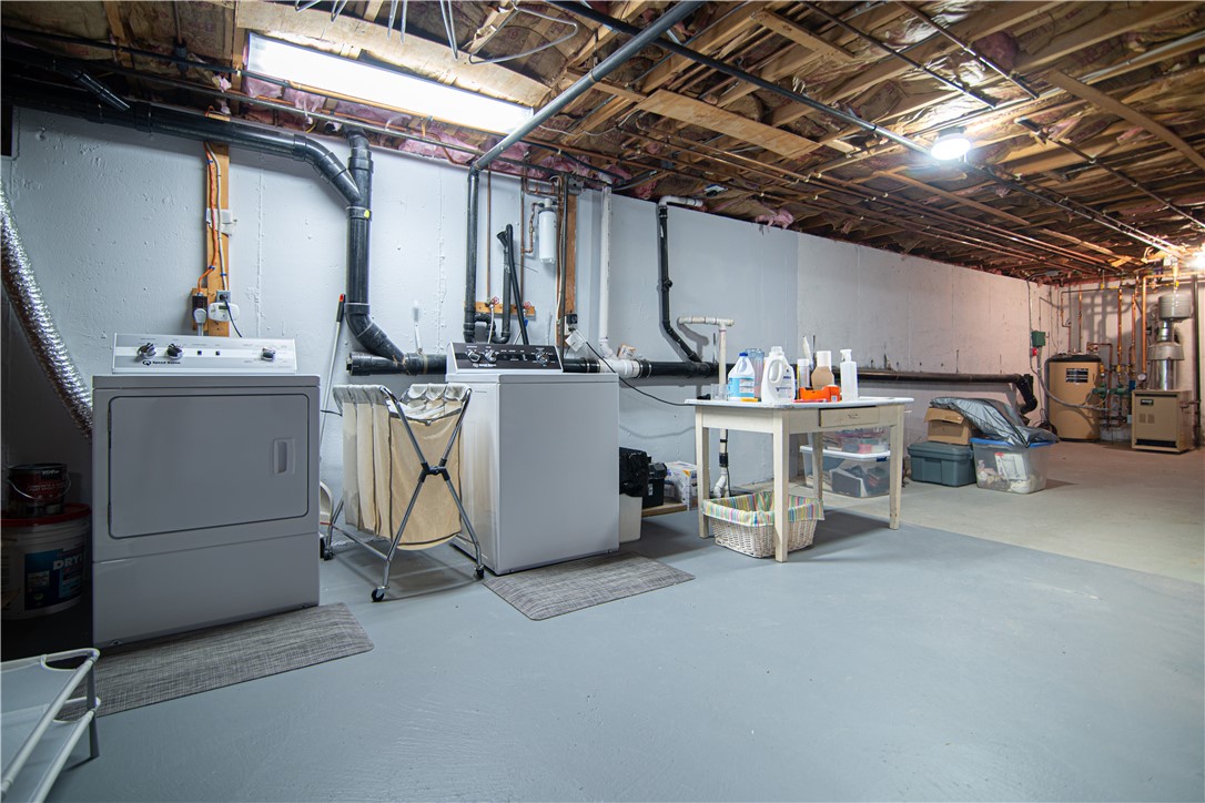 263 Olney Arnold Road Cranston, RI 02921 - Photo 33 of 49