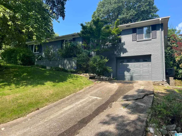 $2,600 | 4904 12th Terrace South, Birmingham, AL 35222