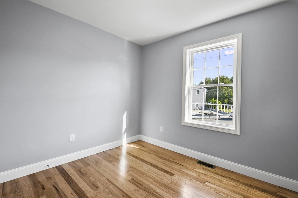 201 Napoleon Street Fall River, MA 02721 - Photo 13 of 35