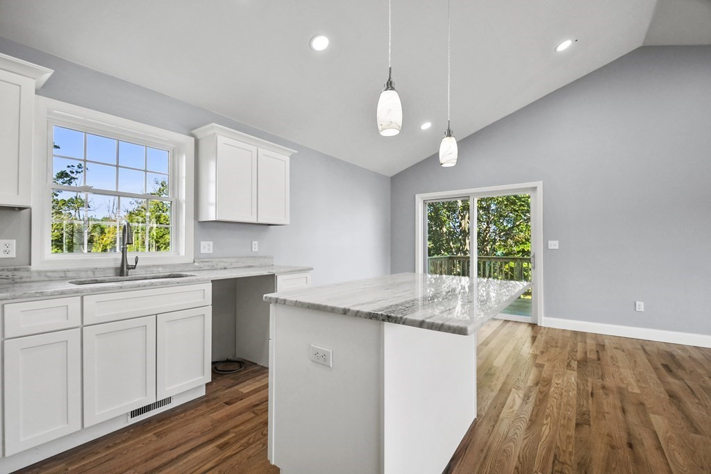 201 Napoleon Street Fall River, MA 02721 - Photo 18 of 35