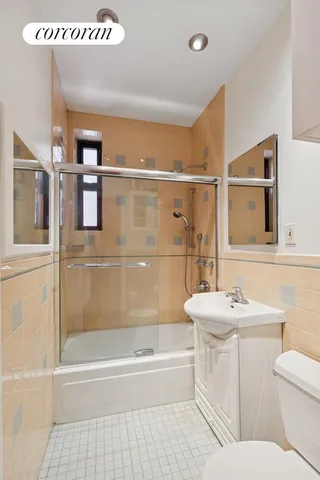 $590,000 | 30 East 95th Street, Unit 4A | Upper East Side