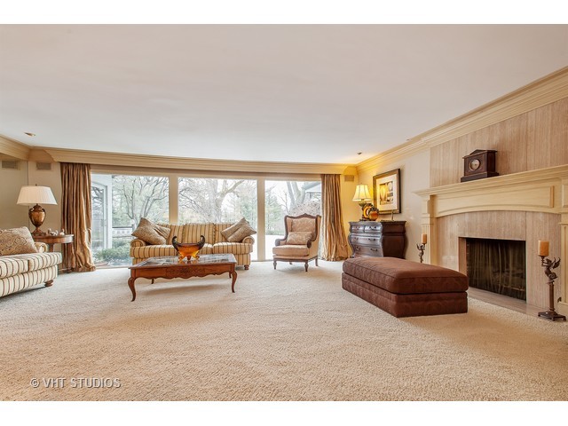 151 Wagner Road Northfield, IL 60093 - Photo 4 of 25