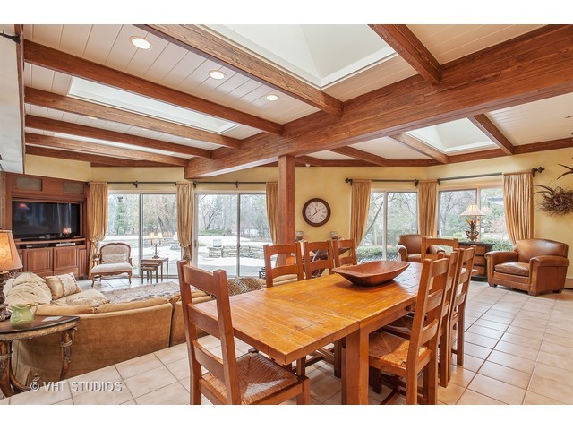 151 Wagner Road Northfield, IL 60093 - Photo 7 of 25