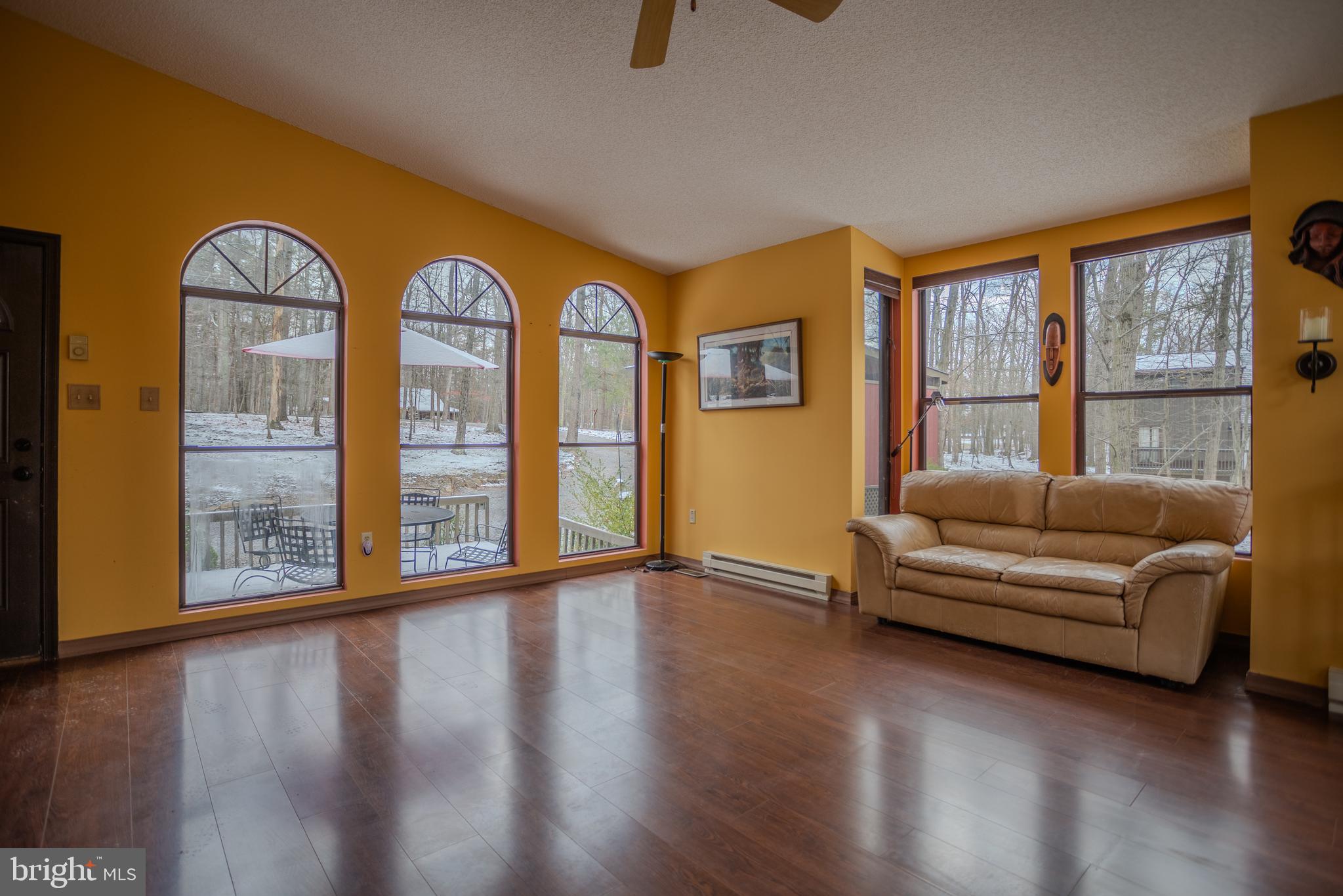 734 Walden Road Hedgesville, WV 25427 - Photo 5 of 65 Bathed in light