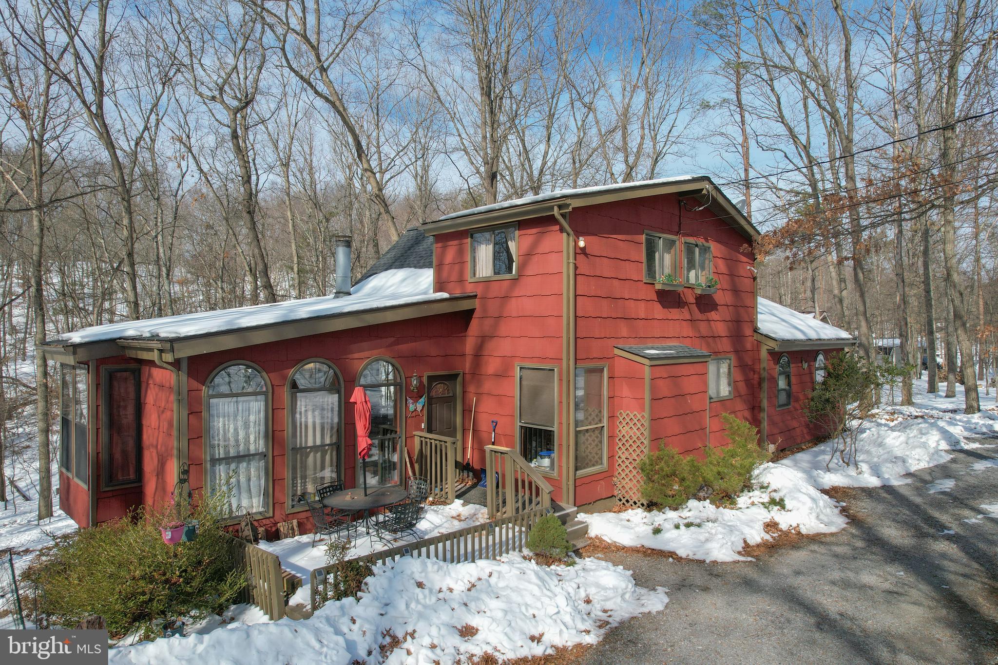 734 Walden Road Hedgesville, WV 25427 - Photo 61 of 65 Live well