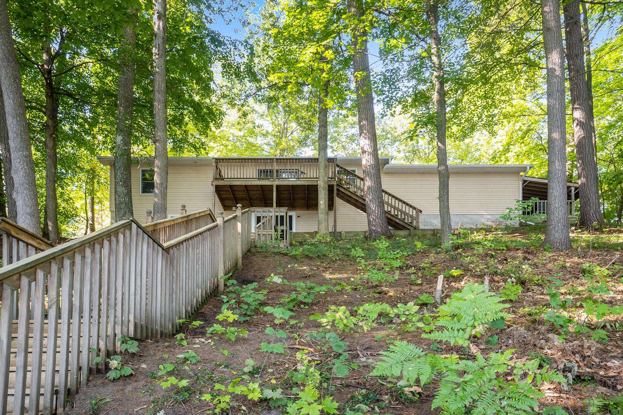 328 High Lake Road Traverse City, MI 49696 - Photo 26 of 35 1904456-25.JPG