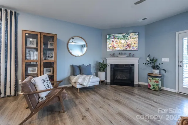 $384,900 | 5036 Moss Pine Way, Tega Cay, SC 29708