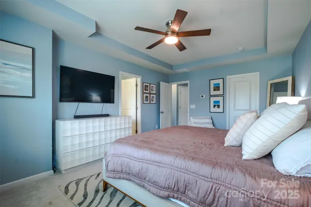 $384,900 | 5036 Moss Pine Way, Tega Cay, SC 29708