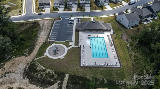 $384,900 | 5036 Moss Pine Way, Tega Cay, SC 29708