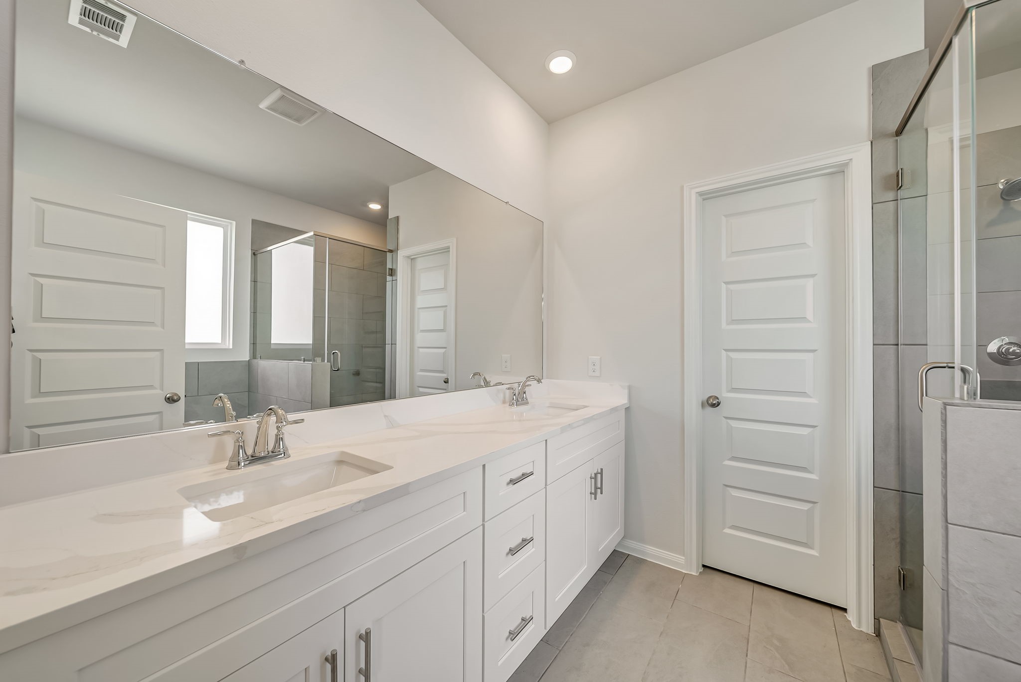 20642 Dynamic Court Humble, TX 77338 - Photo 18 of 32 Ensuite Bath