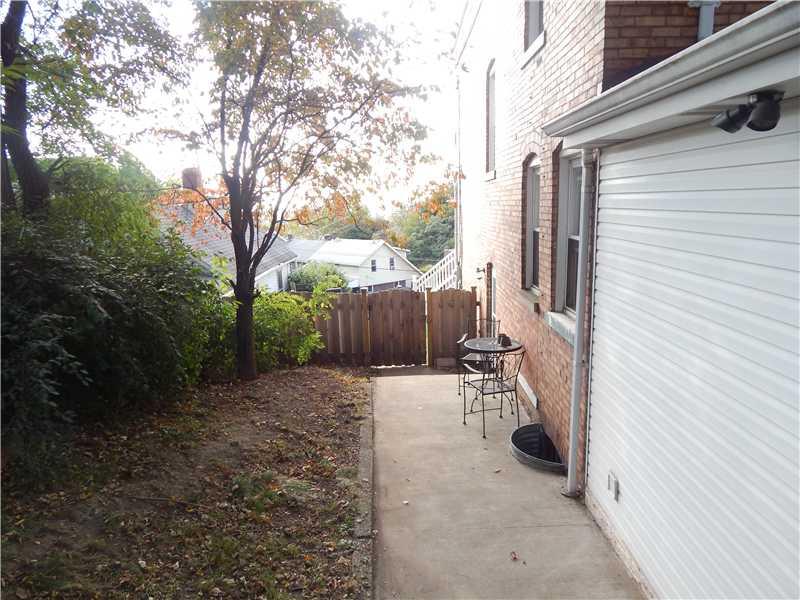 4132 Franklin Road Observatory Hill, PA 15214 - Photo 20 of 22 Yard/Garden.