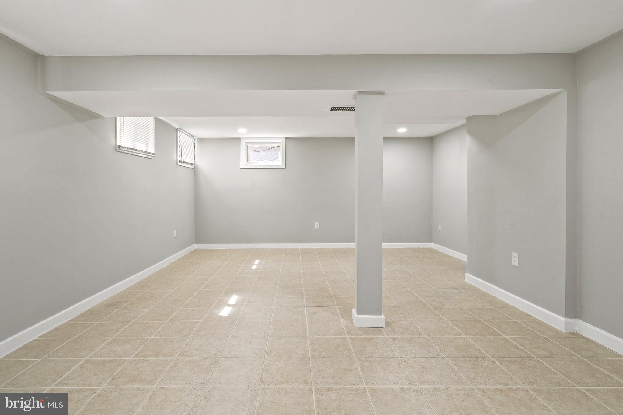6122 Mantle Road Burke, VA 22015 - Photo 32 of 51 a view of an empty room