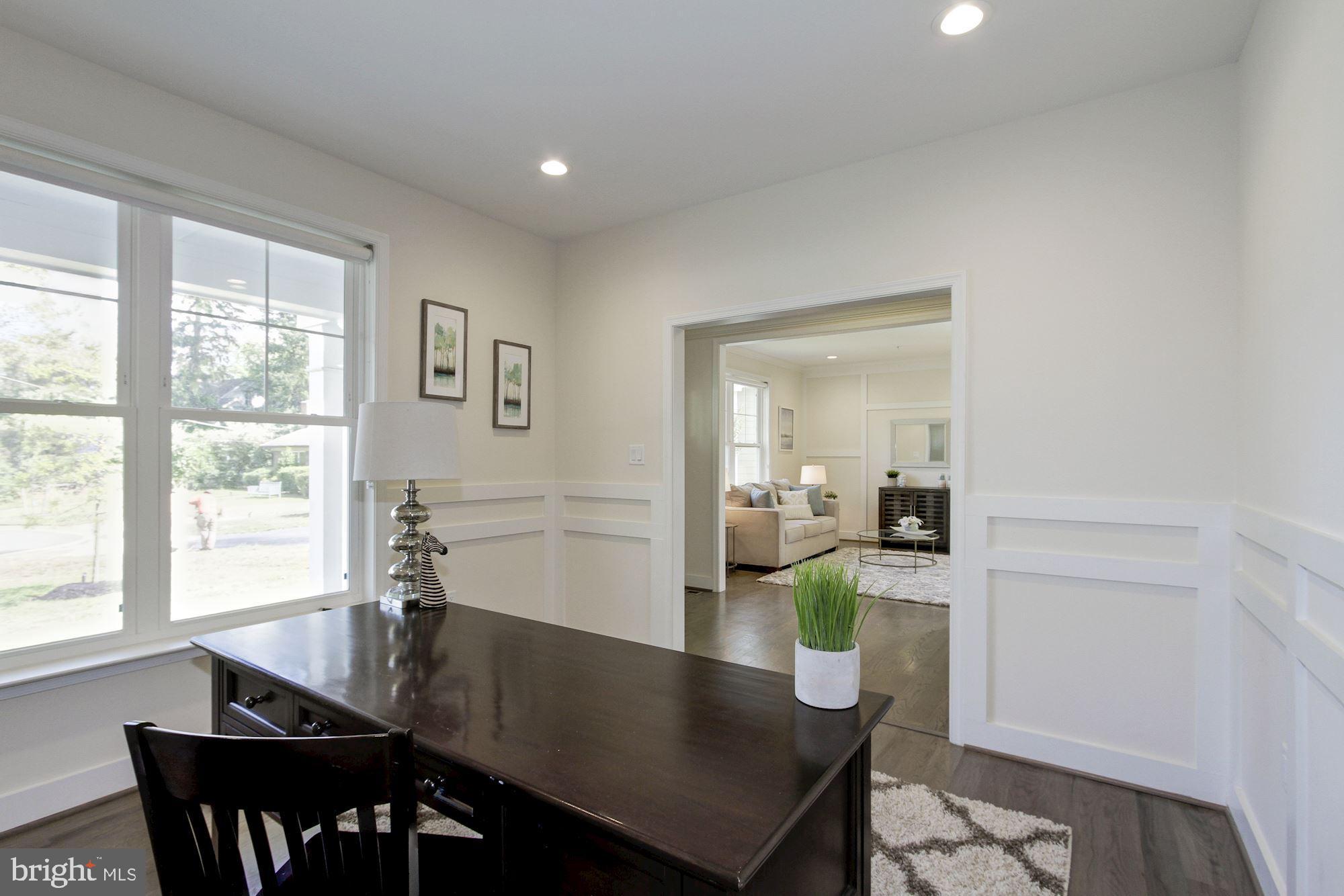 9310 Greyrock Road Silver Spring, MD 20910 - Photo 37 of 146 Study Sightline