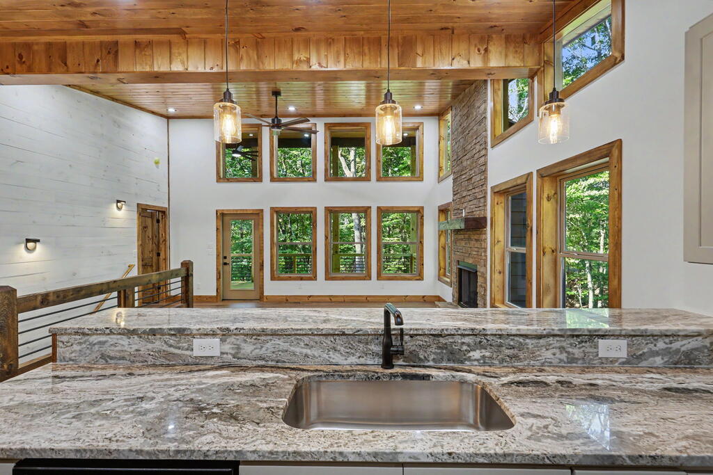 48 Woodleaf Road Morganton, GA 30560 - Photo 37 of 47 Gallery Image 37