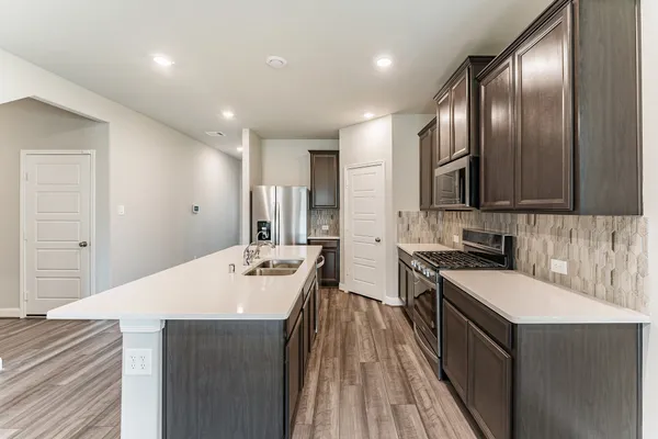 $2,550 | 4322 Pale Fox Lane, Katy, TX 77493