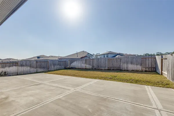 $2,125 | 14219 Kings Canyon Lane, Conroe, TX 77384