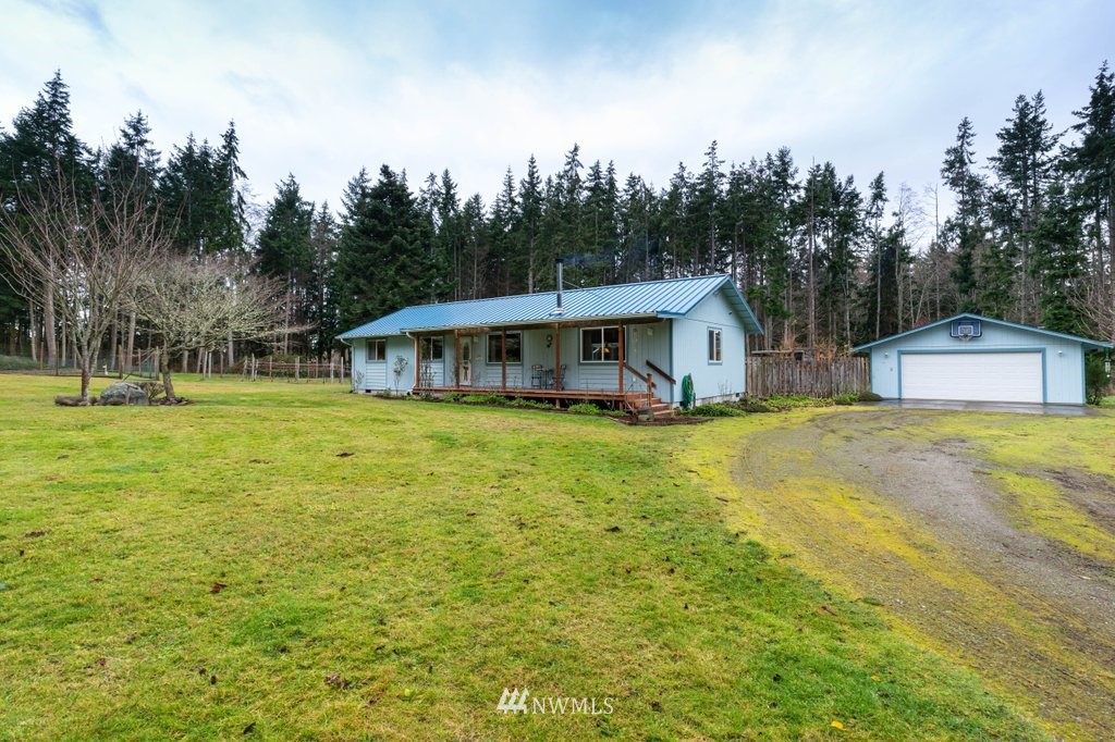 700 South Edmonds Road Coupeville, WA 98239 - Photo 2 of 35 Gallery Image 2