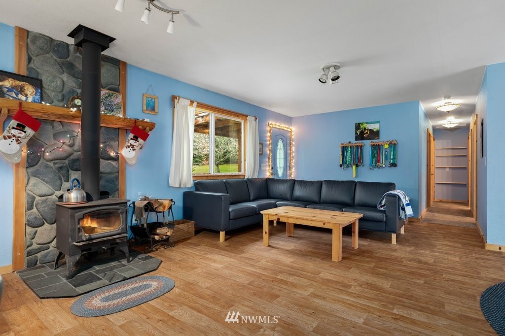 700 South Edmonds Road Coupeville, WA 98239 - Photo 17 of 35 Gallery Image 17