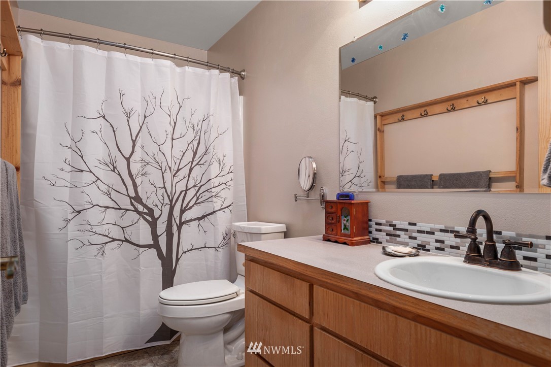 700 South Edmonds Road Coupeville, WA 98239 - Photo 24 of 35 Gallery Image 24