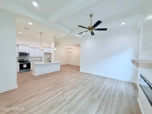 $267,700 | 216 Berchman Oaks Drive, Lafayette, LA 70506