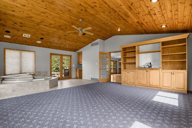 $860,000 | 212 Apple Blossom Lane, Manitowoc, WI 54220