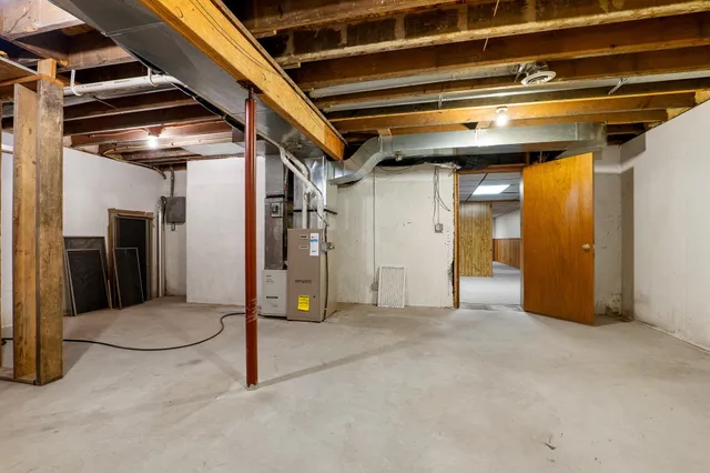 $860,000 | 212 Apple Blossom Lane, Manitowoc, WI 54220