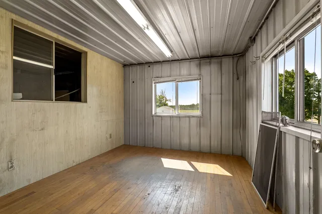 $860,000 | 212 Apple Blossom Lane, Manitowoc, WI 54220