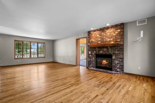 $860,000 | 212 Apple Blossom Lane, Manitowoc, WI 54220