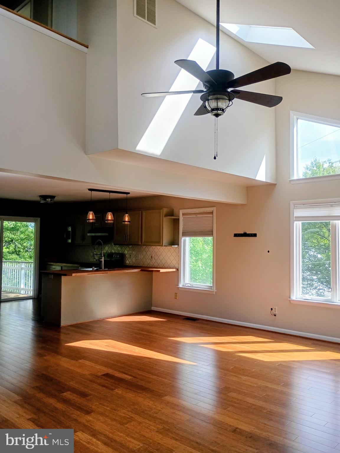 607 Overhill Drive Edgewater, MD 21037 - Photo 11 of 35