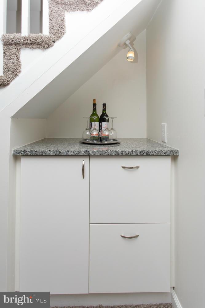 3826 Roland View Avenue Baltimore, MD 21215 - Photo 22 of 26 Custom Built-In Bar w/ Granite